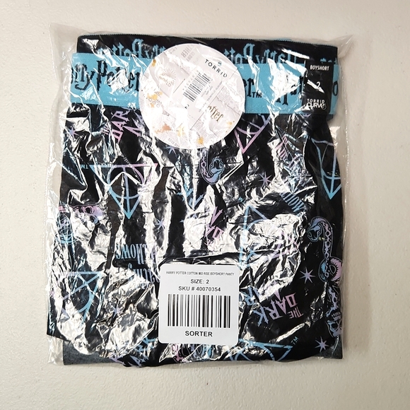 ❤️NWT VINTAGE TORRID HARRY POTTER HOGWARTS BOYSHORT PANTY - PLUS SIZE PANTIES 4X - Picture 6 of 9
